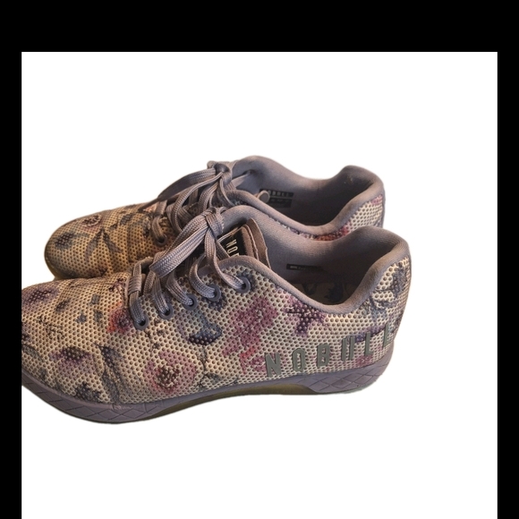 NOBULL Women's Floral Purple Sneakers Shoes. Size 8.5 - Picture 2 of 10